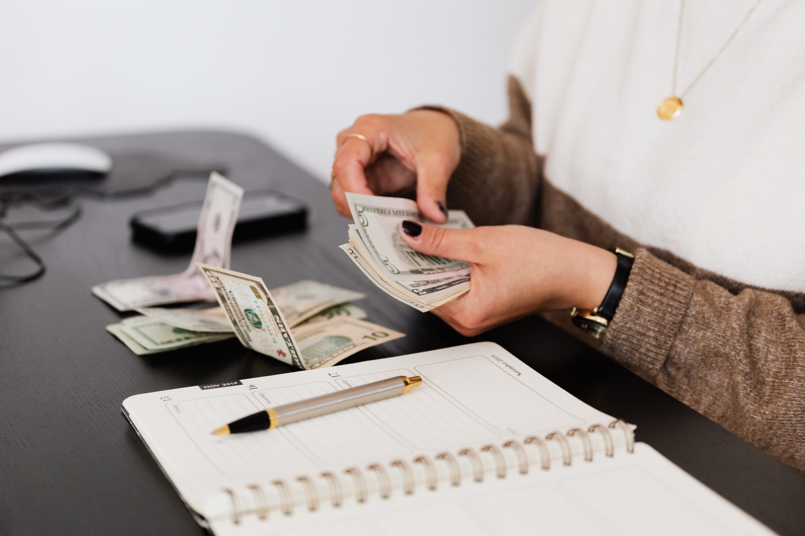Can You Really Afford to Start a Book Selling Business?